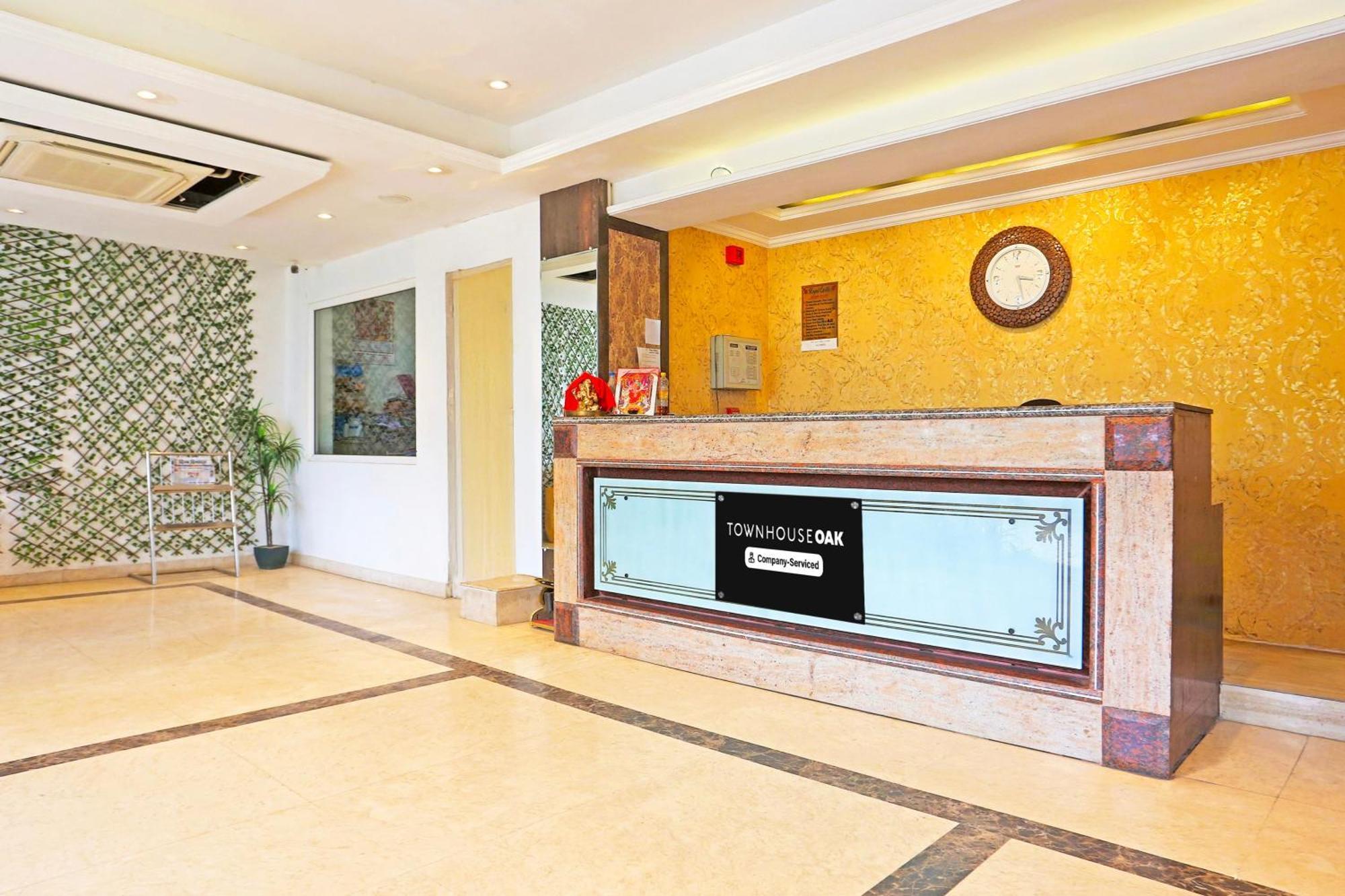 Super Townhouse Oak Dharamshala Near Maximus Mall Exterior foto